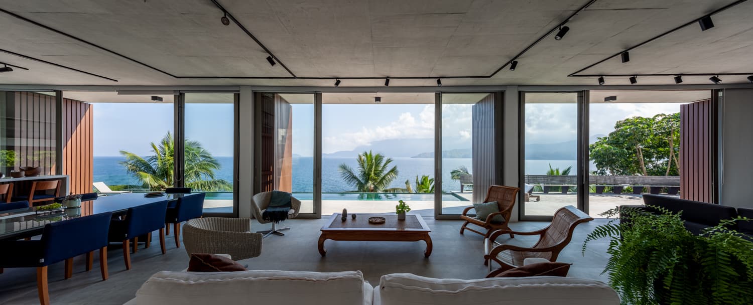 Pôr do sol visto da propriedade